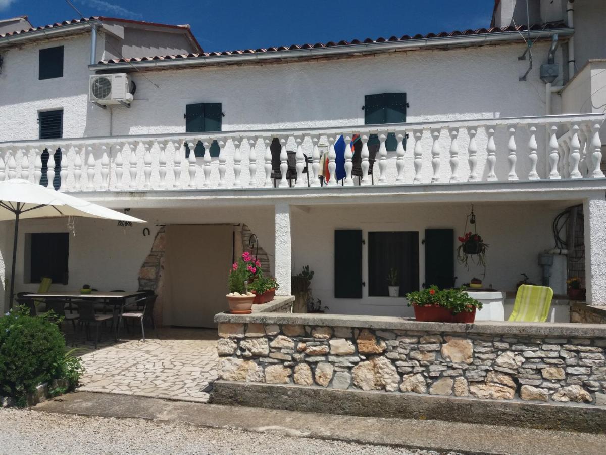 Casa Irma Hotel Zminj Exterior photo